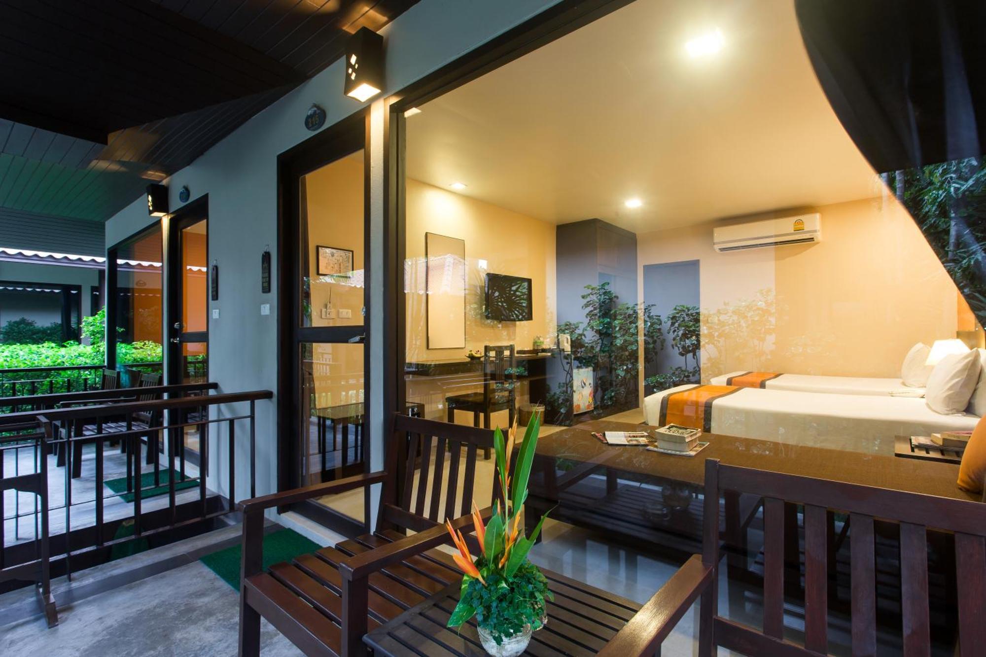 Resort Baan & - Sha Extra