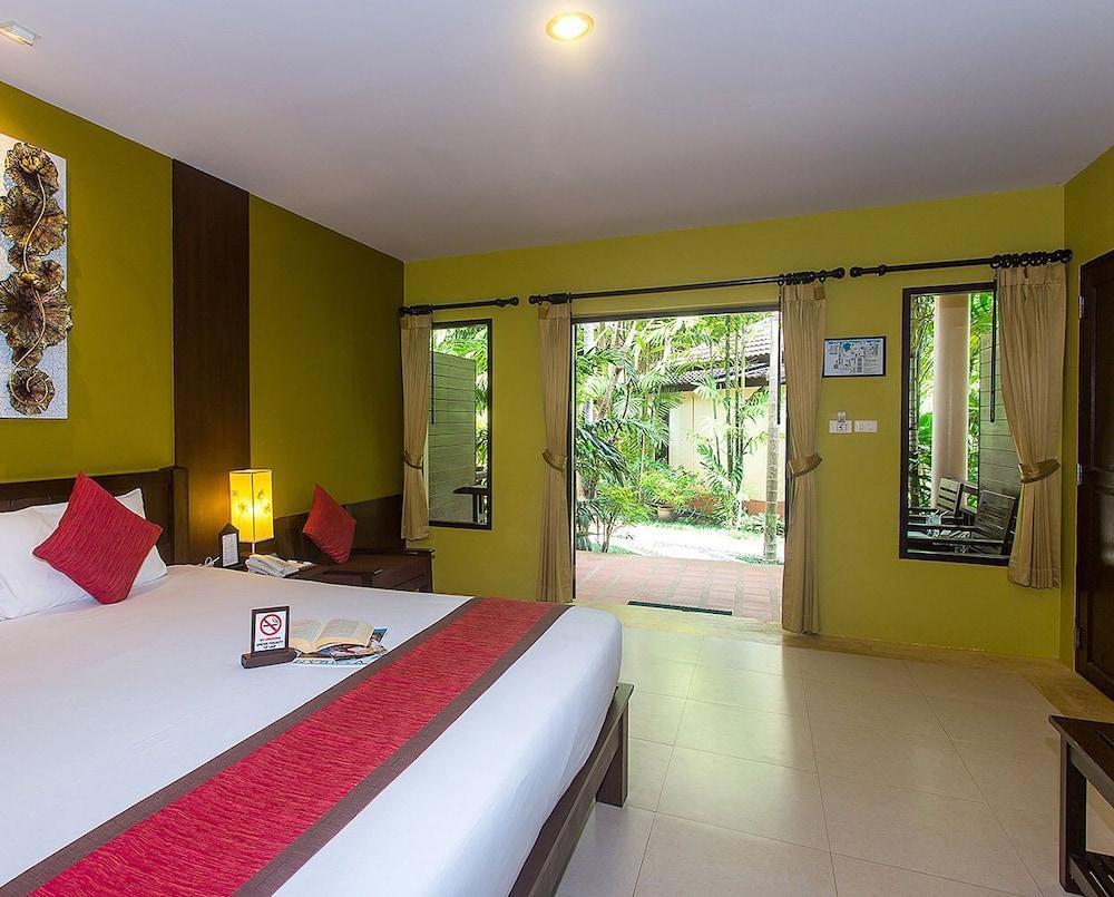 Resort Baan & - Sha Extra